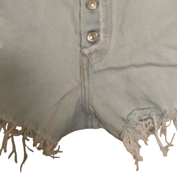 Levi’s Women’s 501 Denim Shorts Button Fly Ripped Distressed Jean Better Love 26 - Picture 8 of 16